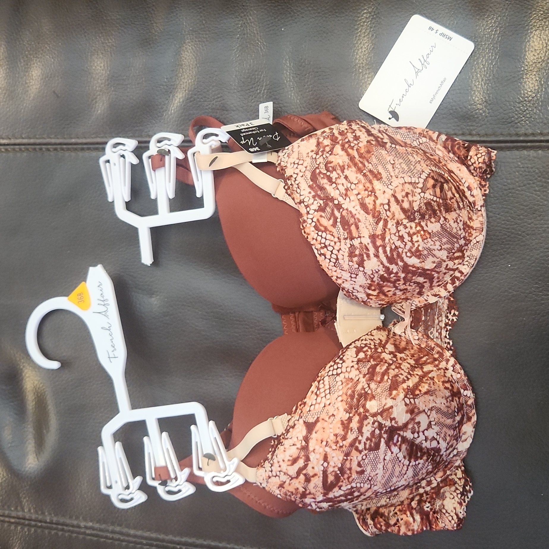 2 Bras Brand New